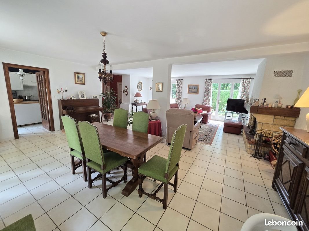Maison à vendre, 168m², Houlbec-Cocherel