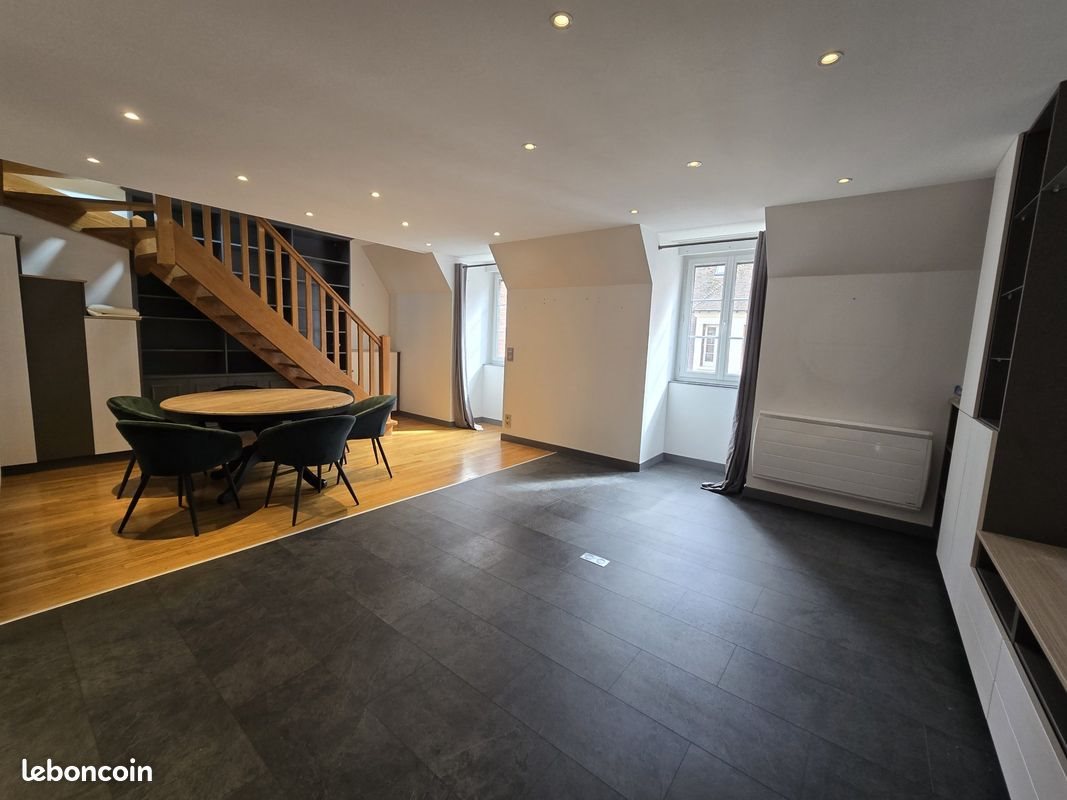 Appartement à louer, 97m², Evreux
