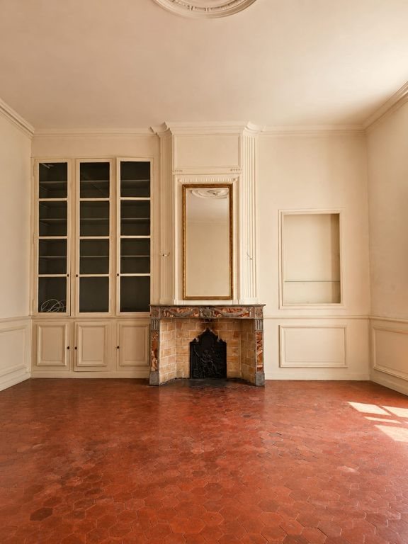 Maison à vendre, 600m², Arles