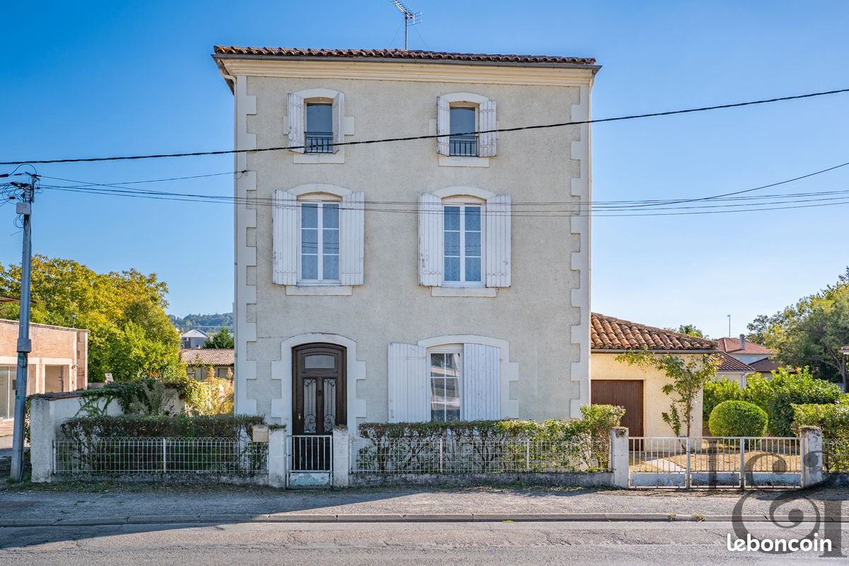 Maison à vendre, 162m², Sainte-Livrade-sur-Lot