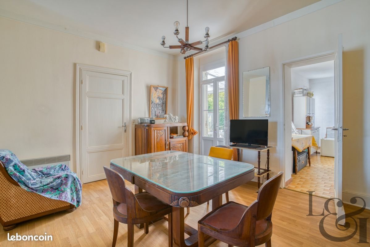 Maison à vendre, 162m², Sainte-Livrade-sur-Lot