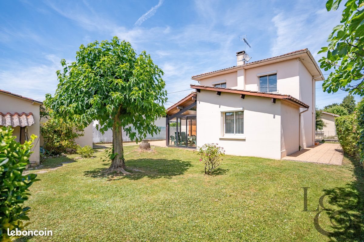 Maison à vendre, 113m², Villeneuve-sur-Lot