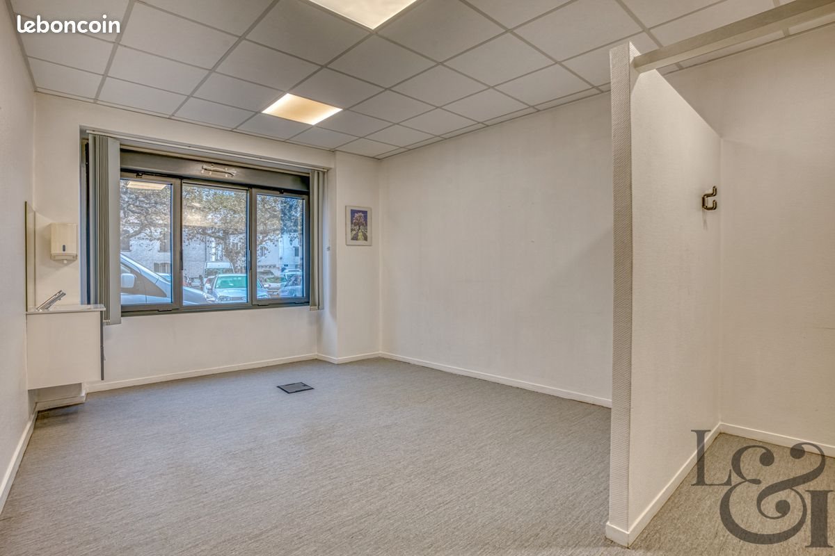 Maison à vendre, 303m², Sainte-Livrade-sur-Lot