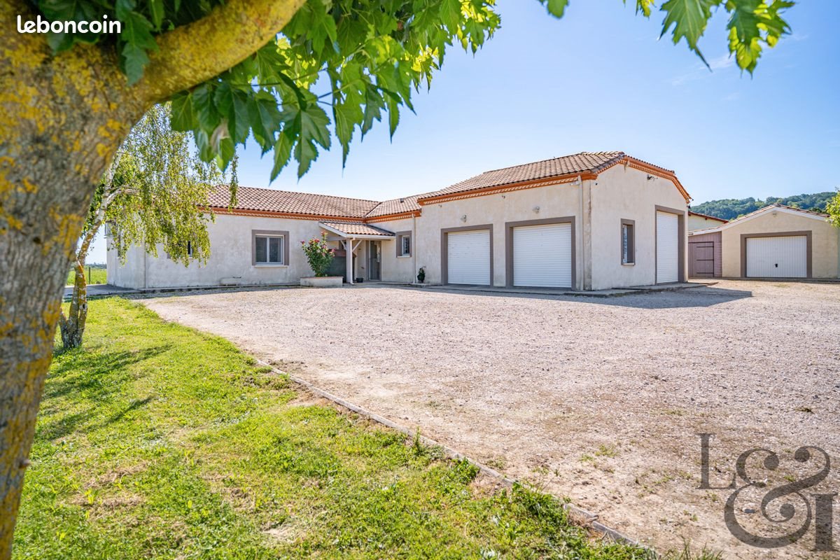 Maison à vendre, 170m², Sainte-Livrade-sur-Lot