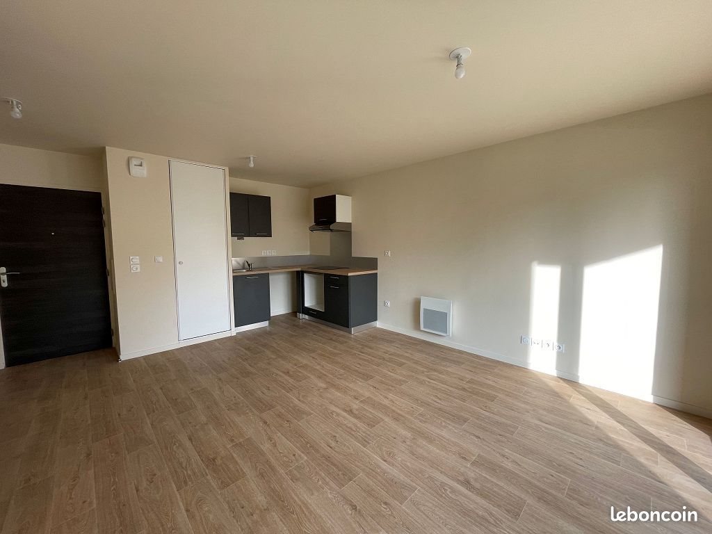 Appartement à louer, 42m², Fleury-sur-Orne
