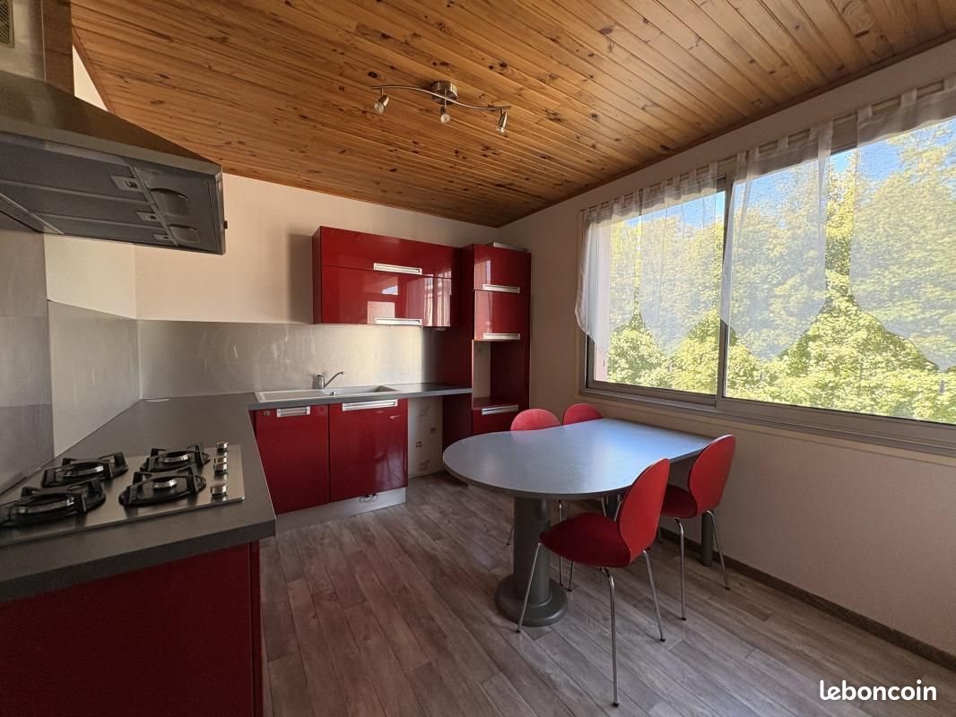 Appartement à louer, 75m², Le Puy-en-Velay