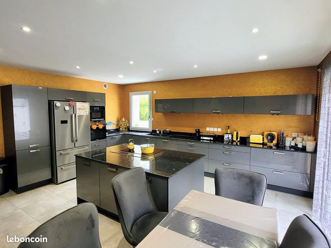 Maison à vendre, 269m², Le Puy-en-Velay