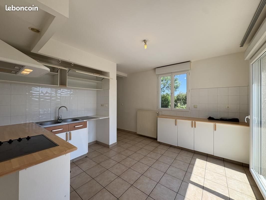 Maison à louer, 106m², Cussac-sur-Loire