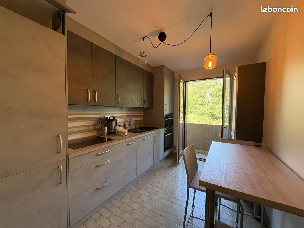 Appartement à louer, 70m², Le Puy-en-Velay