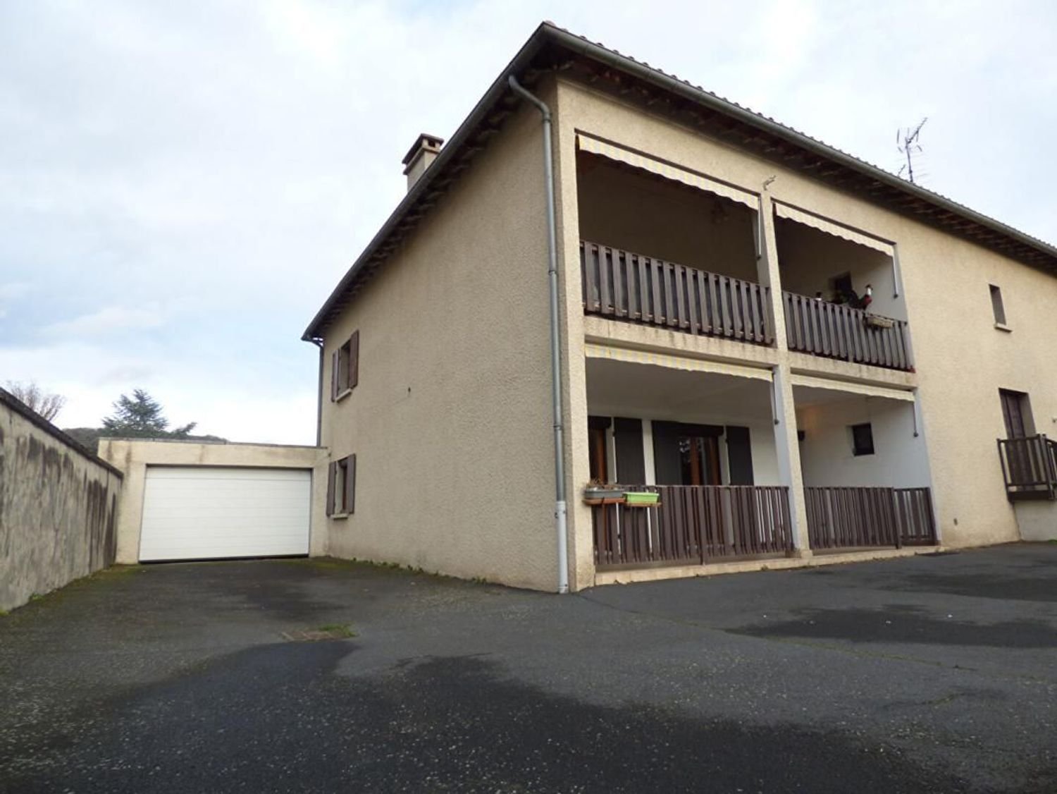 Appartement à louer, 99m², Brives-Charensac