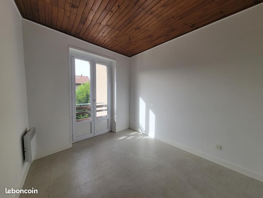 Appartement à louer, 55m², Vals-près-le-Puy