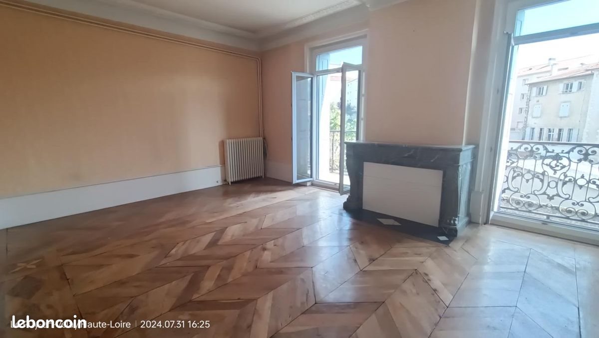Appartement à louer, 129m², Le Puy-en-Velay