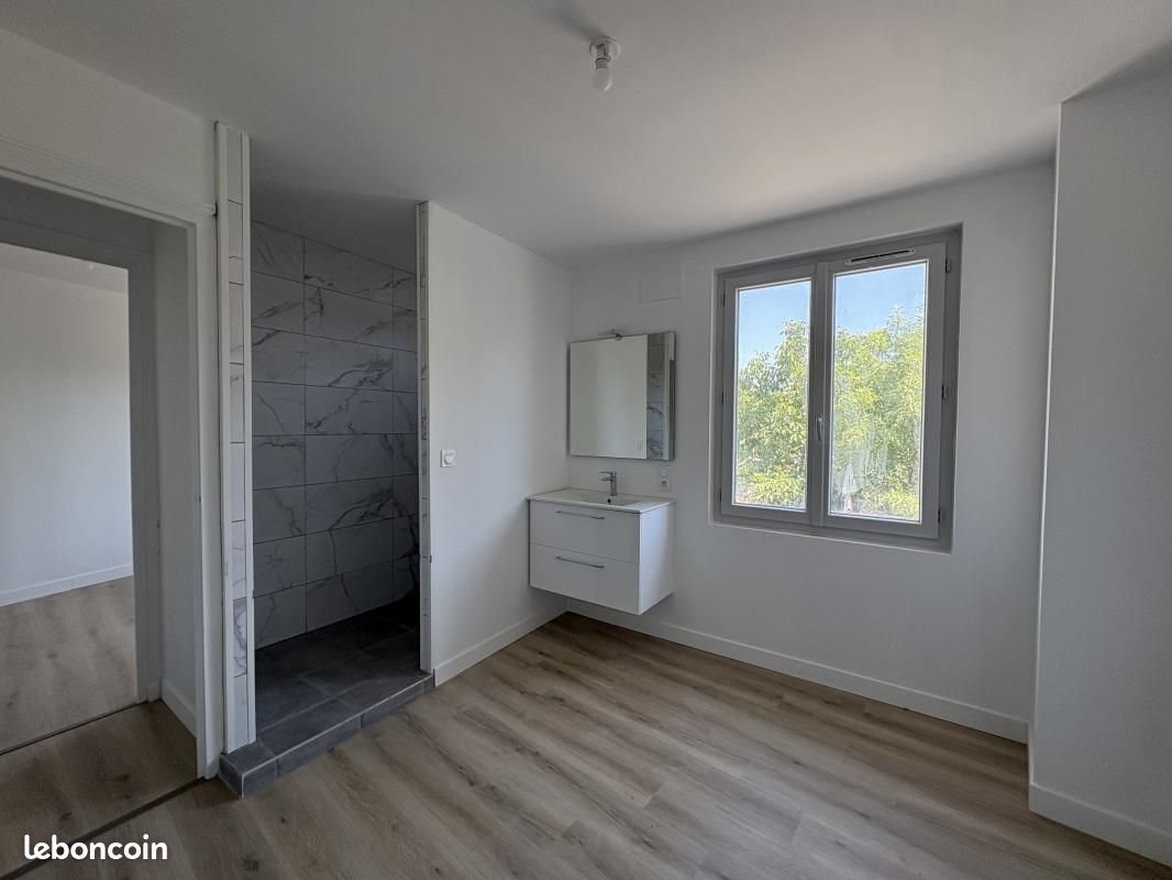 Maison à louer, 39m², Vals-près-le-Puy