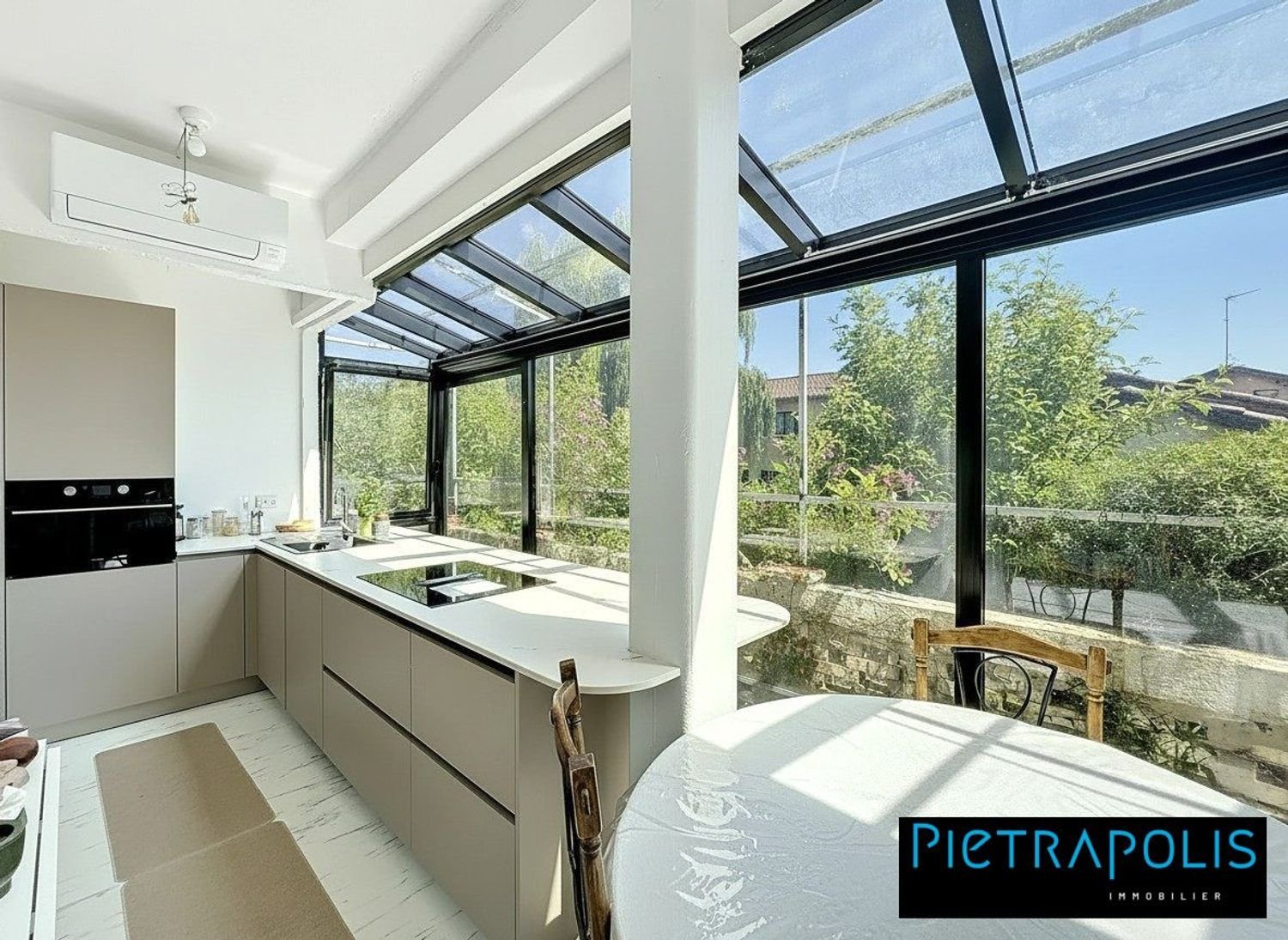 Appartement à vendre, 111m², Arnas