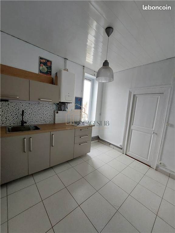 Appartement à louer, 91m², Bourges