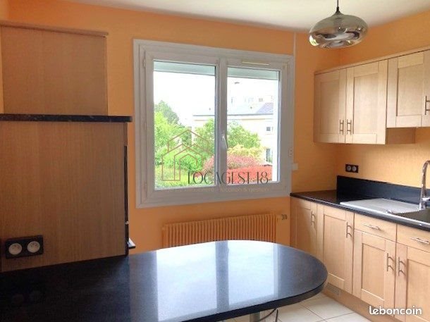 Maison à louer, 94m², Bourges