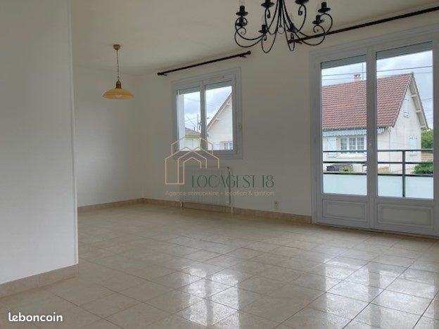 Maison à louer, 94m², Bourges