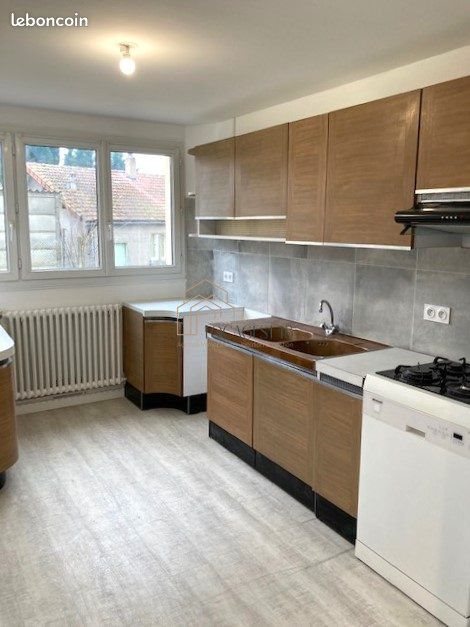 Appartement à louer, 91m², Bourges