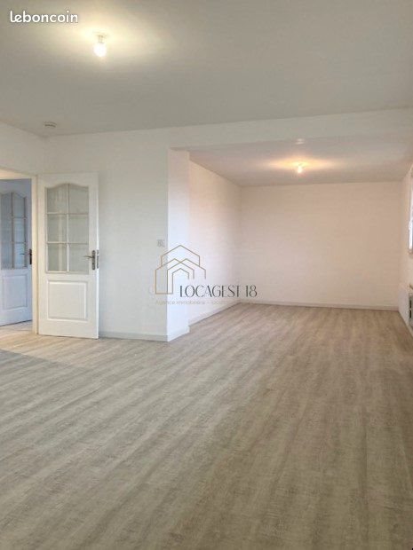 Appartement à louer, 91m², Bourges
