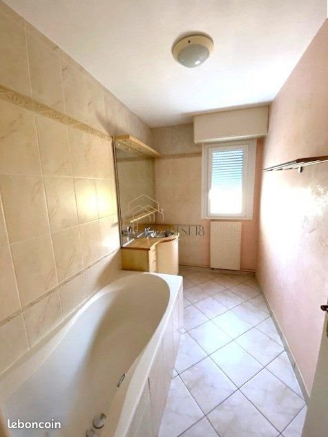 Appartement à louer, 102m², Bourges