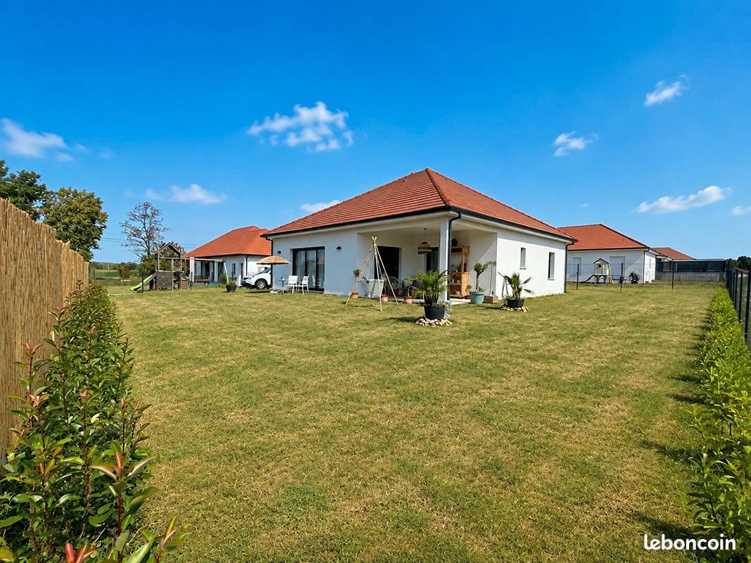 Maison à vendre, 110m², Uzein