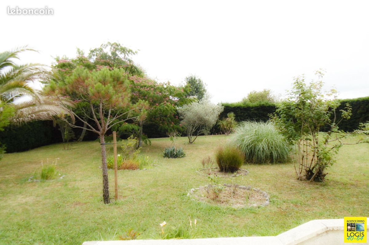 Maison à vendre, 166m², Bélus