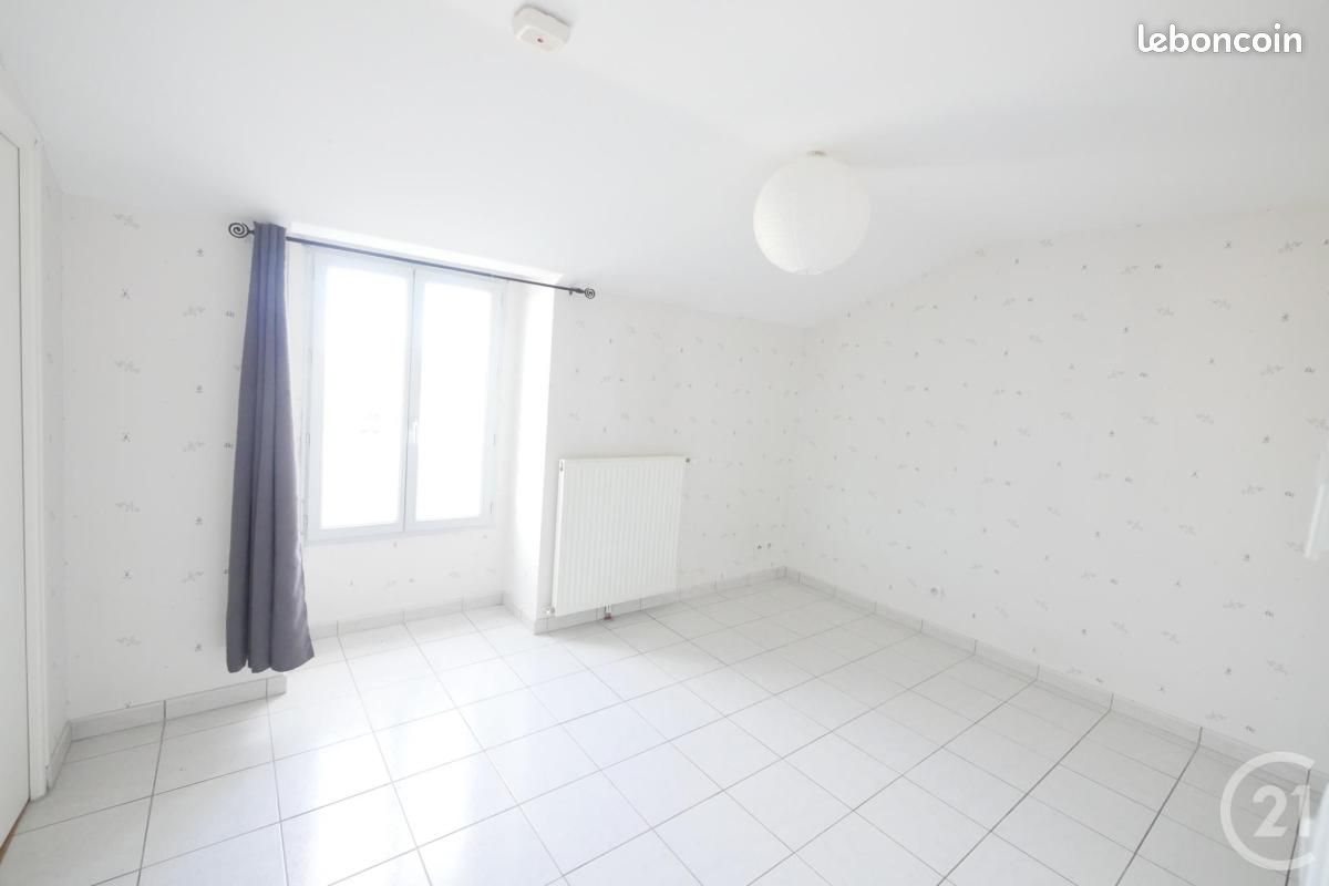 Appartement à louer, 28m², Guéret