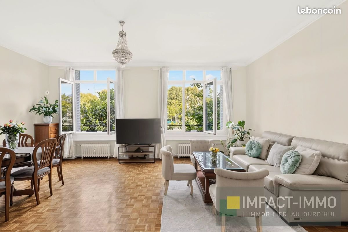 Appartement à vendre, 83m², Courbevoie