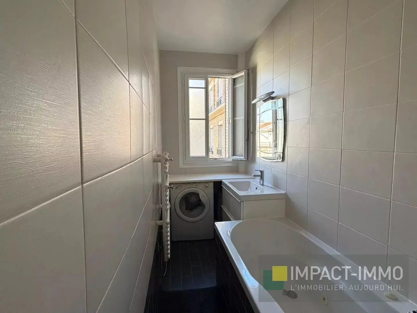Appartement à louer, 46m², Courbevoie