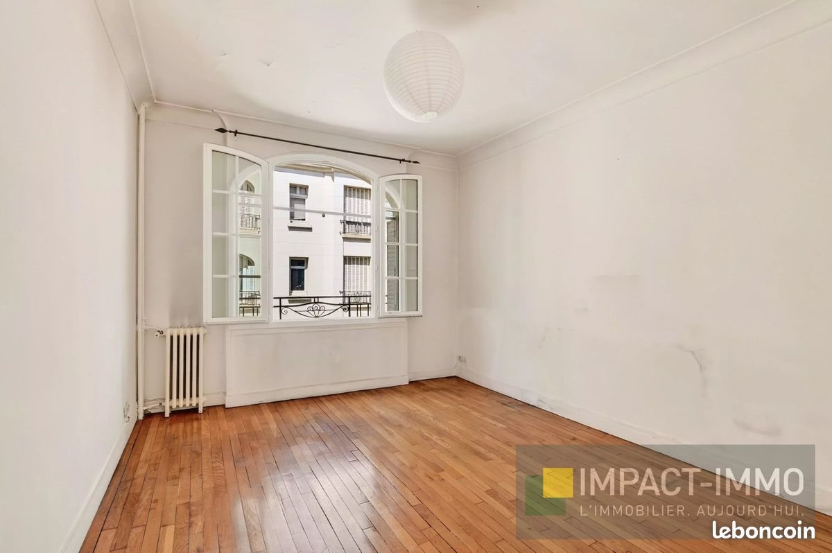 Appartement à vendre, 42m², Courbevoie