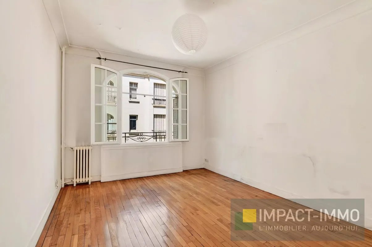 Appartement à vendre, 42m², Courbevoie