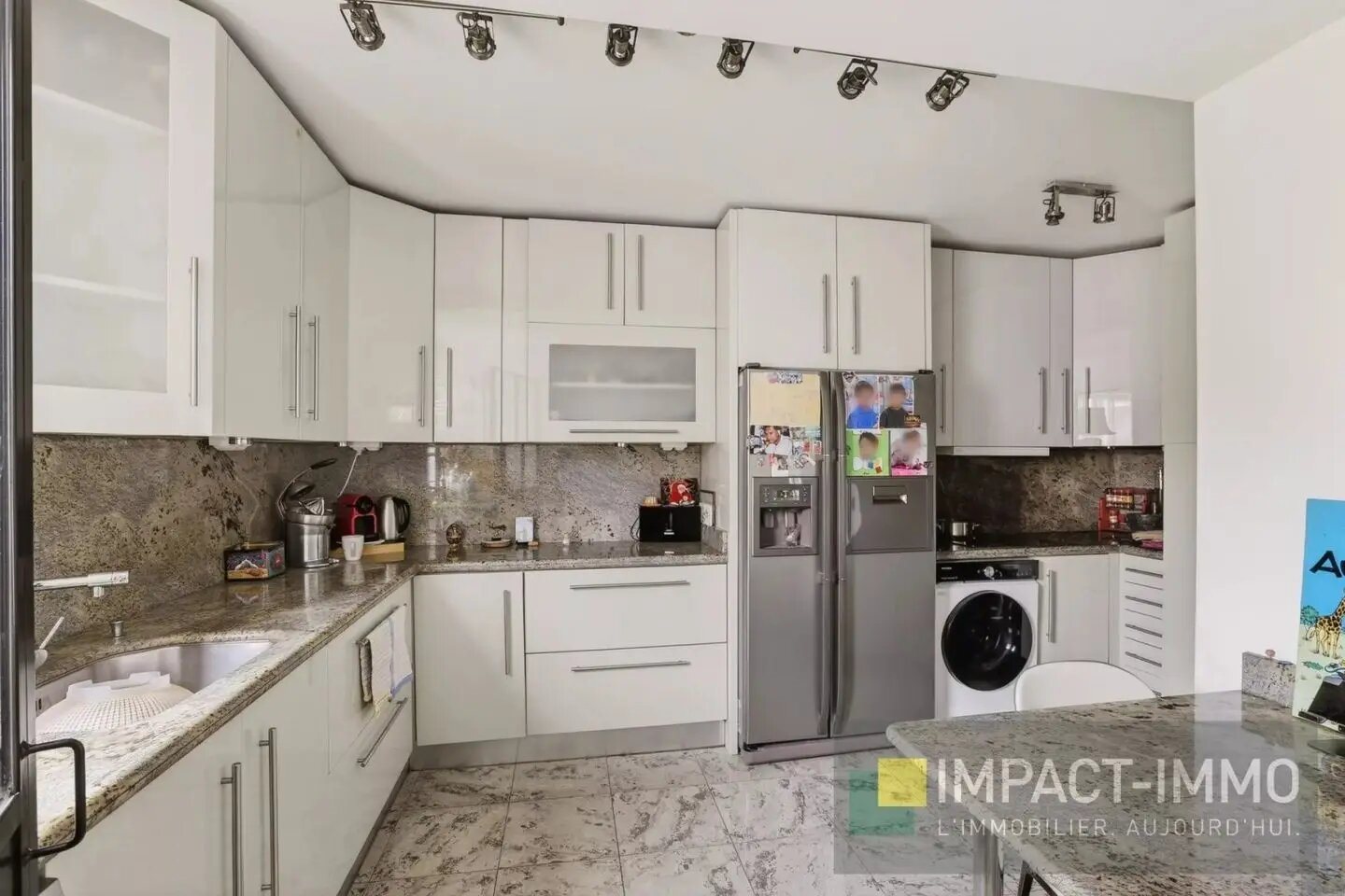 Appartement à vendre, 81m², Courbevoie