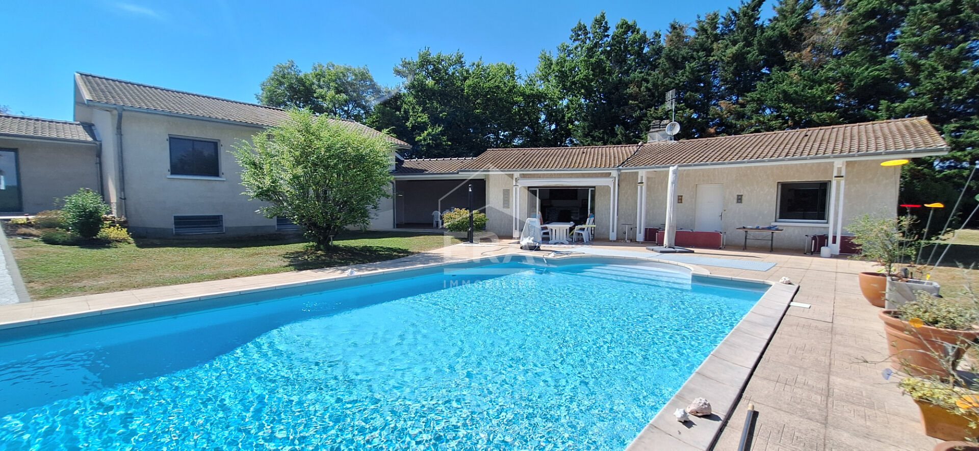 Maison à vendre, 229m², Saint-Denis-lès-Bourg