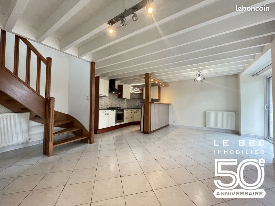 Maison à louer, 130m², Saint-Avé