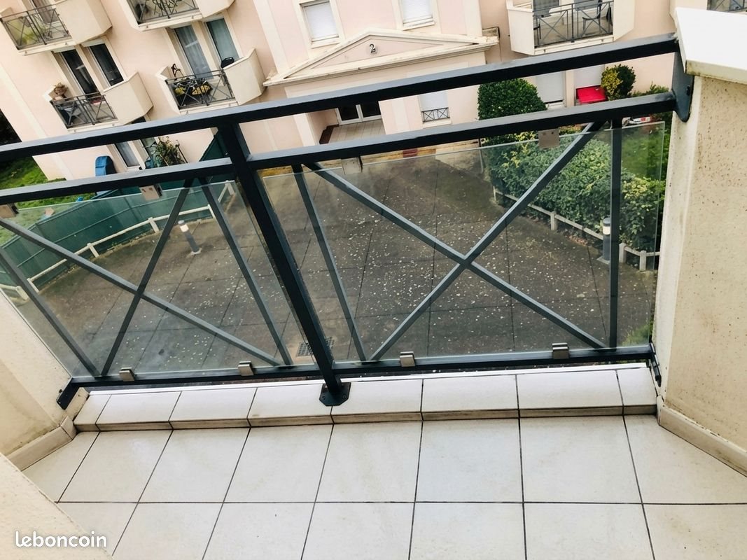 Appartement à louer, 40m², Pontault-Combault