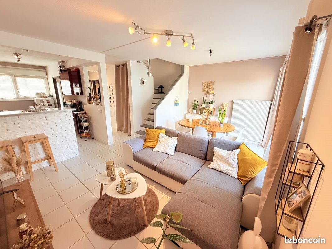Maison à vendre, 74m², Landivisiau