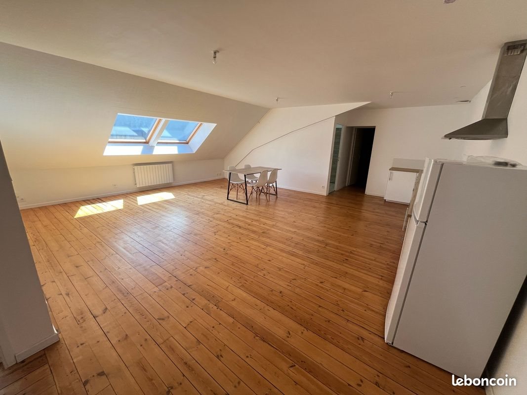 Appartement à louer, 84m², Saint-Martin-des-Champs