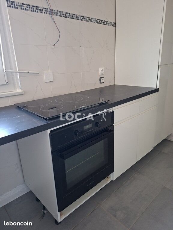 Appartement à louer, 74m², Rillieux-la-Pape