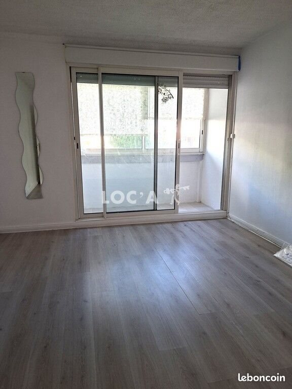 Appartement à louer, 74m², Rillieux-la-Pape