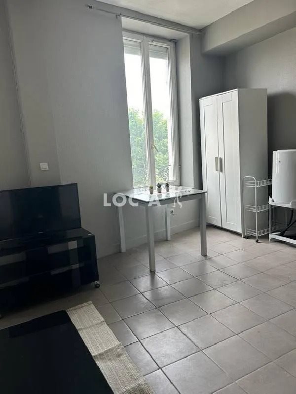 Appartement à louer, 22m², Saint-Fons