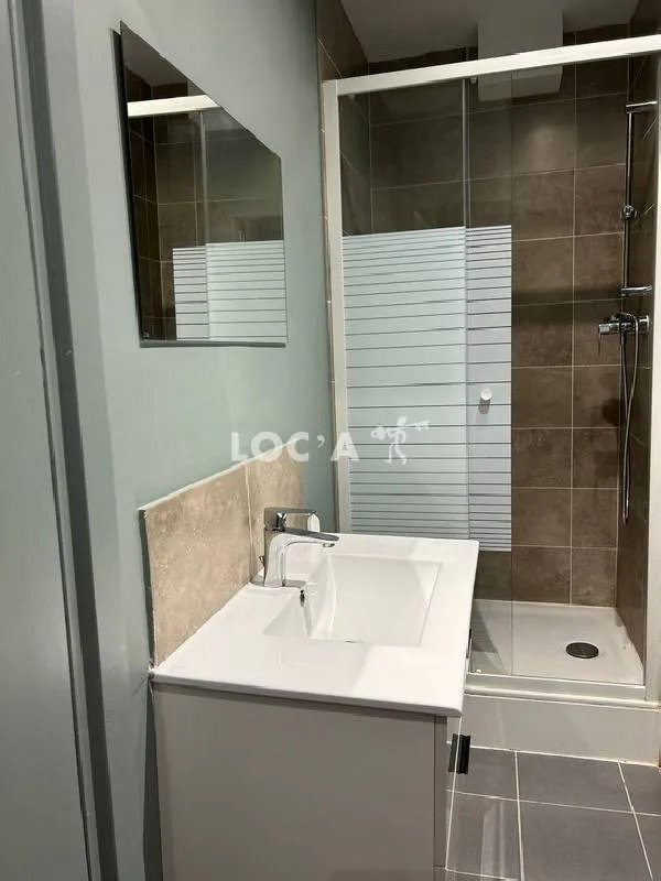 Appartement à louer, 24m², Corbas