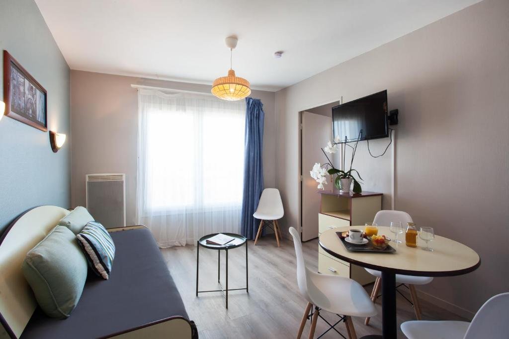 Appartement à vendre, 1m², Caen