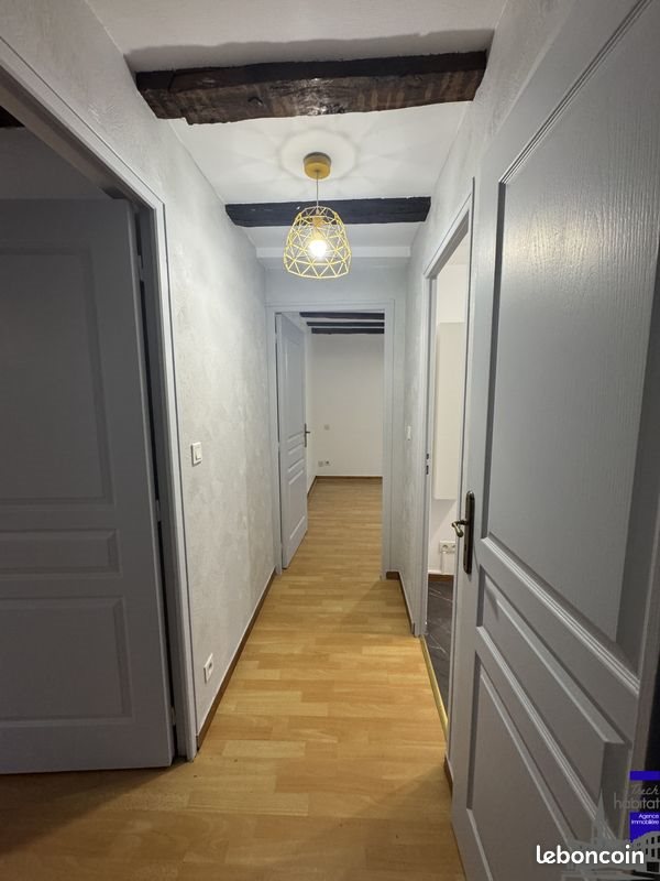 Appartement à louer, 53m², Laguenne