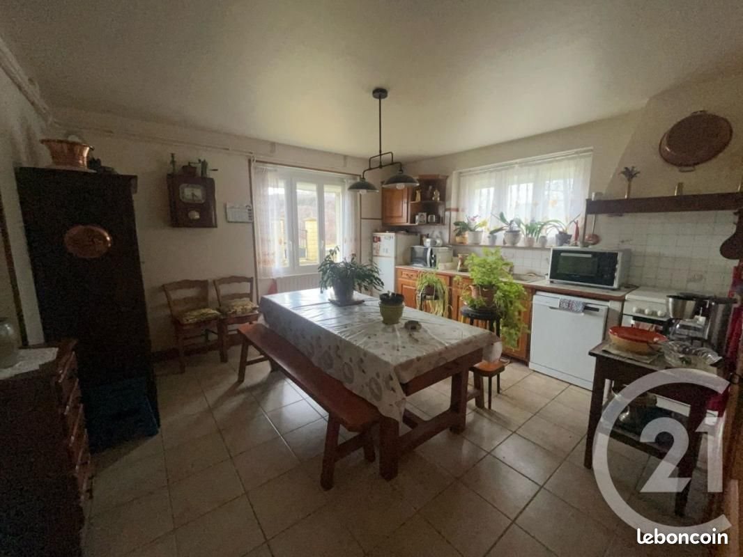 Maison à vendre, 161m², Ladinhac