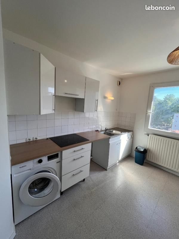 Appartement à louer, 57m², Saint-Etienne