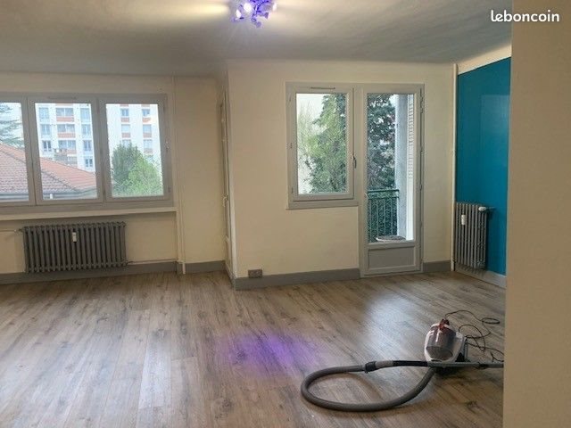 Appartement à louer, 69m², Saint-Étienne