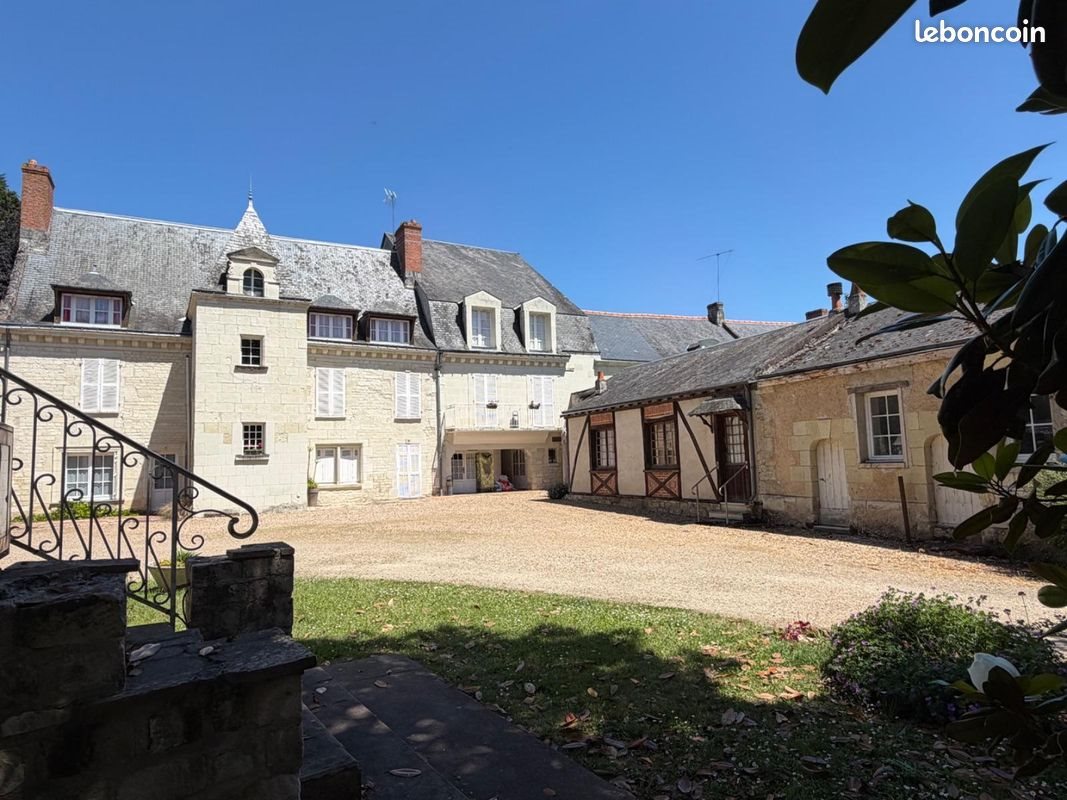 Maison à vendre, 1100m², Beaumont-en-Véron