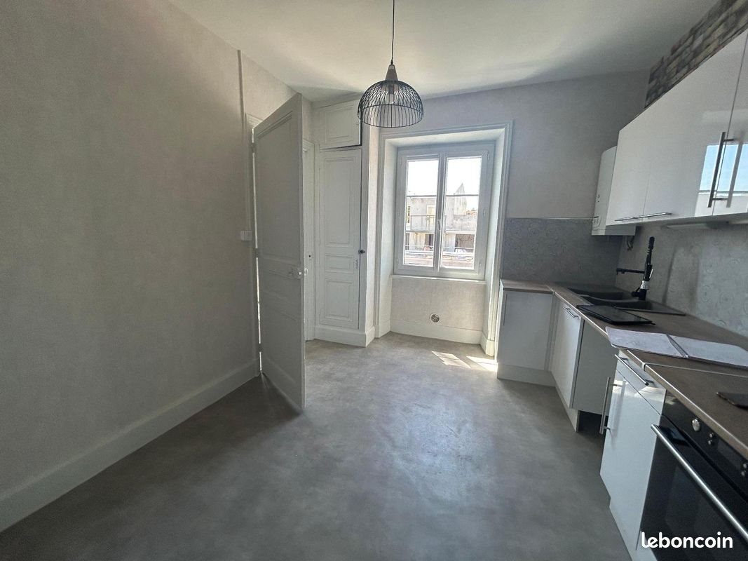 Appartement à louer, 76m², Annonay