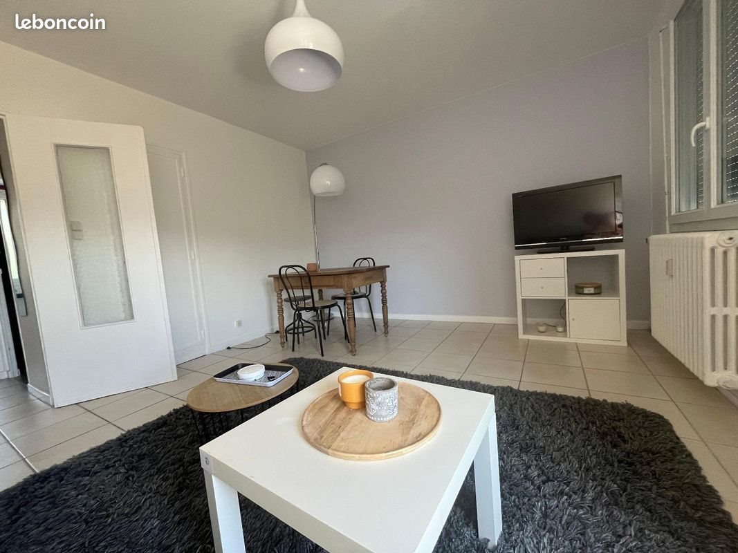 Appartement à louer, 45m², Annonay