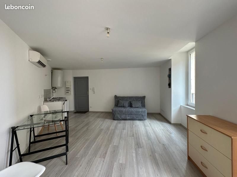 Appartement à louer, 27m², Annonay